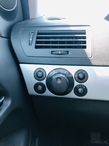 Opel Astra 2005, 179,000 km - 1.4 л - Bakı