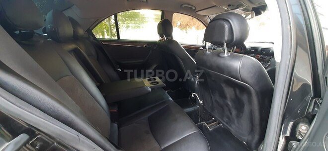 Mercedes C 220 2002, 290,000 km - 2.2 l - Sumqayıt