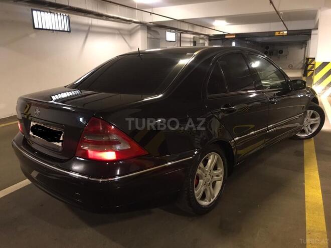 Mercedes C 220 2002, 290,000 km - 2.2 l - Sumqayıt