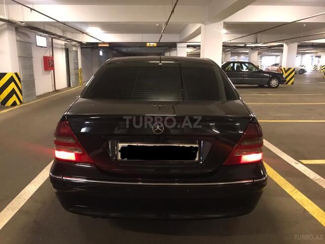 Mercedes C 220 2002, 290,000 km - 2.2 l - Sumqayıt