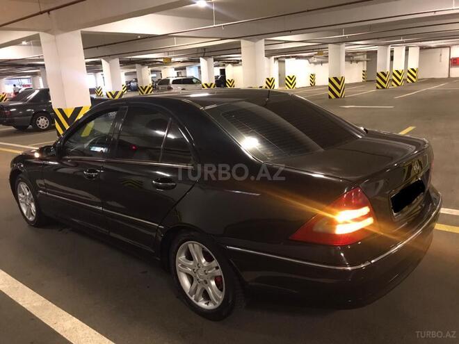 Mercedes C 220 2002, 290,000 km - 2.2 l - Sumqayıt