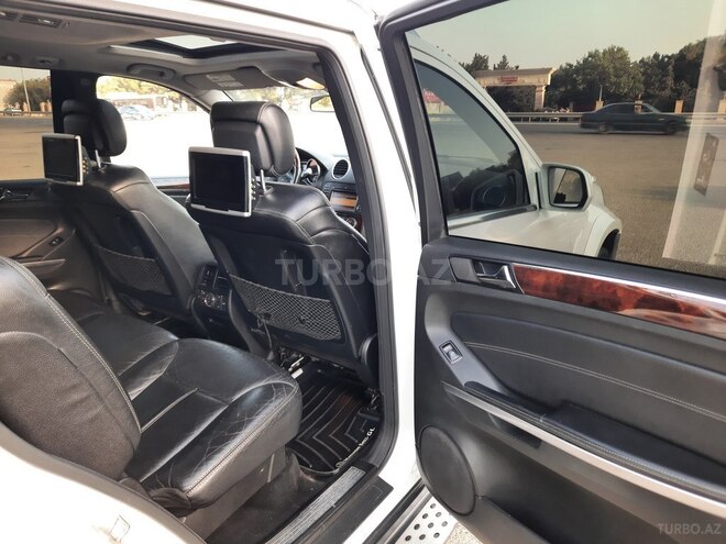 Mercedes GL 550 2009, 168,500 km - 5.5 l - Bakı