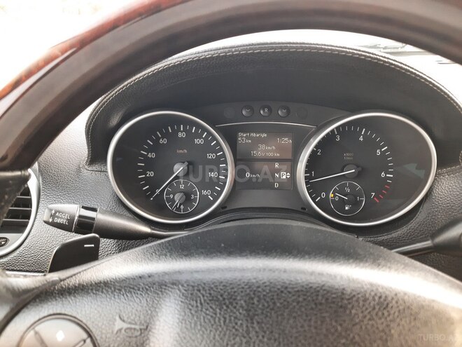Mercedes GL 550 2009, 168,500 km - 5.5 l - Bakı