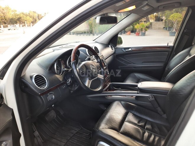 Mercedes GL 550 2009, 168,500 km - 5.5 l - Bakı
