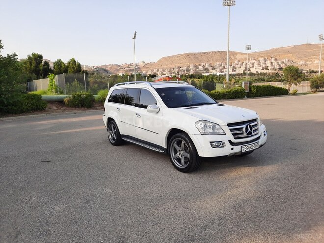 Mercedes GL 550 2009, 168,500 km - 5.5 l - Bakı