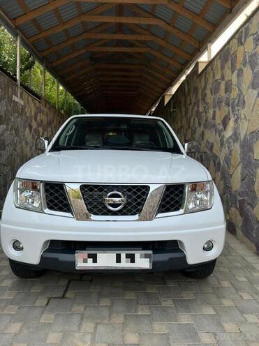Nissan Navara 2013, 37,000 km - 2.5 l - Bakı