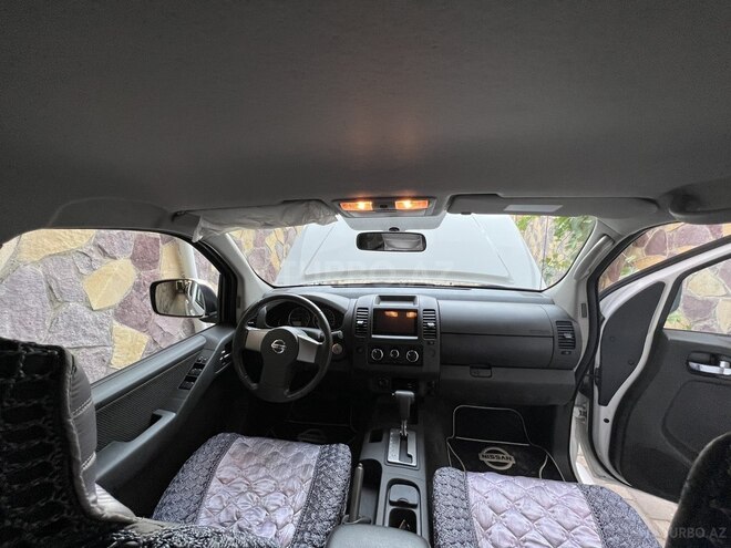 Nissan Navara 2013, 37,000 km - 2.5 l - Bakı