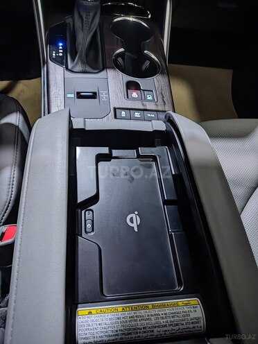 Toyota Highlander 2021, 5,600 km - 2.5 л - Bakı
