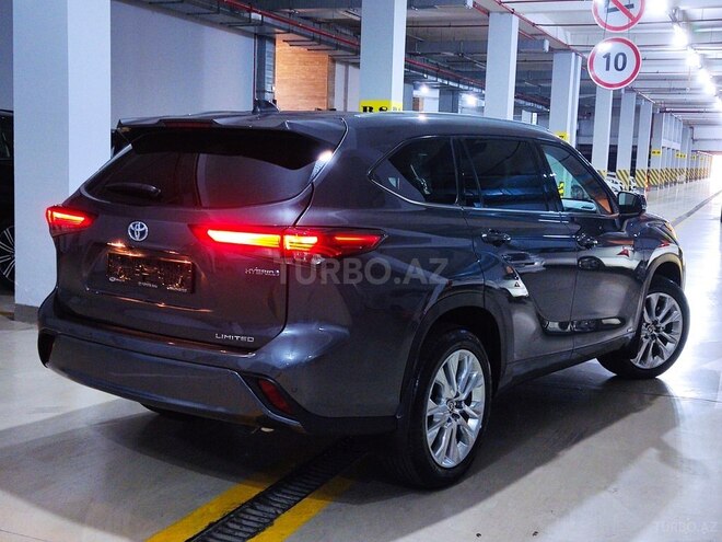 Toyota Highlander 2021, 5,600 km - 2.5 л - Bakı