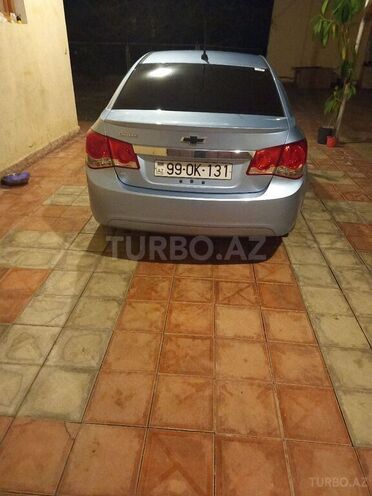 Chevrolet Cruze 2011, 173,809 km - 1.4 л - Tovuz