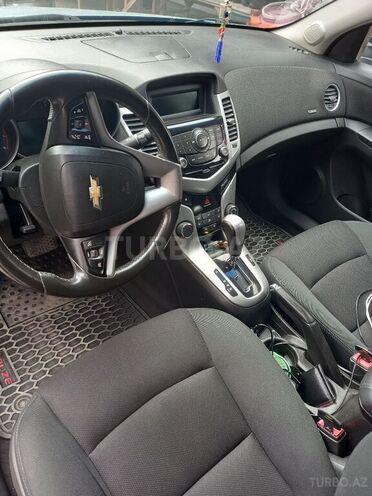 Chevrolet Cruze 2011, 173,809 km - 1.4 л - Tovuz