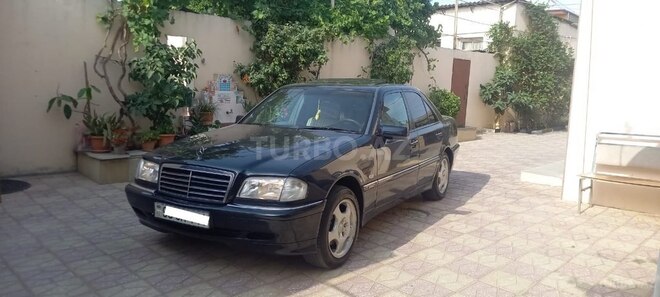 Mercedes C 200 1997, 383,000 km - 2.0 л - Bakı