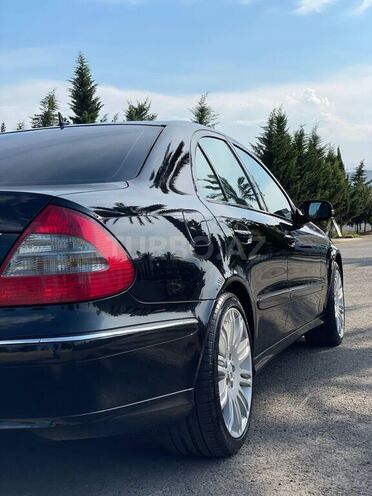 Mercedes E 220 2007, 261,000 km - 2.2 l - Bakı