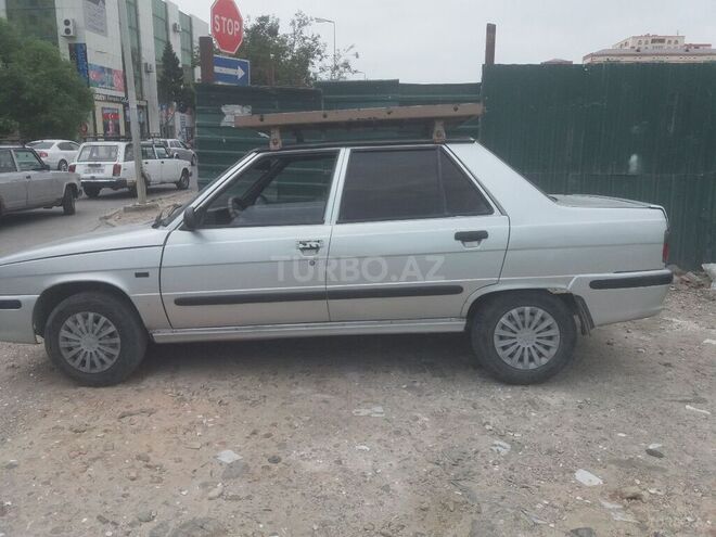 Renault  1997, 599,999 km - 1.4 l - Sumqayıt