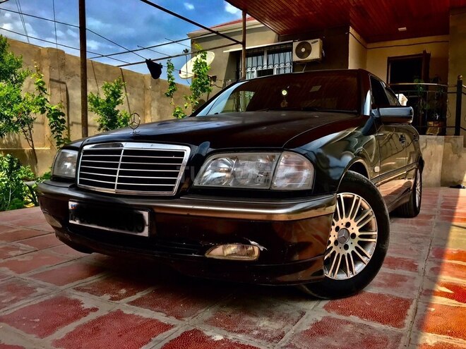 Mercedes C 180 1999, 310,000 km - 1.8 l - Bakı