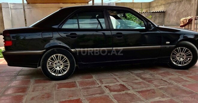 Mercedes C 180 1999, 310,000 km - 1.8 l - Bakı