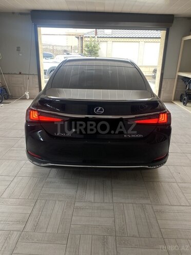Lexus ES 300h 2020, 18,150 km - 2.5 l - Bakı