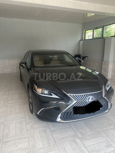 Lexus ES 300h 2020, 18,150 km - 2.5 l - Bakı