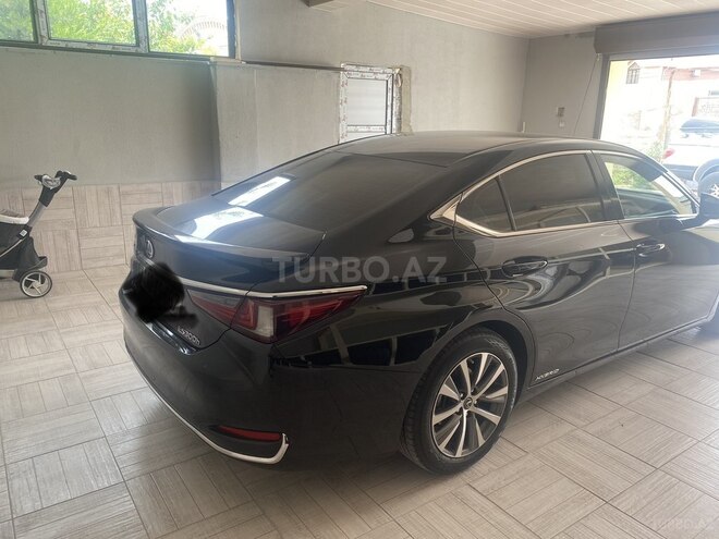 Lexus ES 300h 2020, 18,150 km - 2.5 l - Bakı