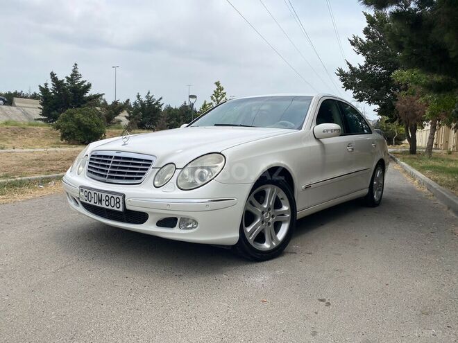 Mercedes E 240 2004, 304,000 km - 2.6 l - Bakı