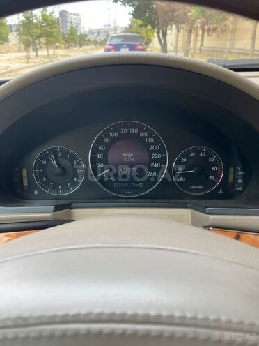 Mercedes E 240 2004, 304,000 km - 2.6 l - Bakı