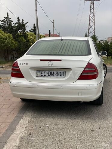 Mercedes E 240 2004, 304,000 km - 2.6 l - Bakı