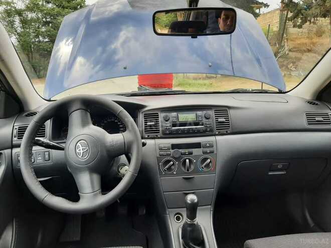 Toyota Corolla 2006, 215,000 km - 1.4 l - Bakı