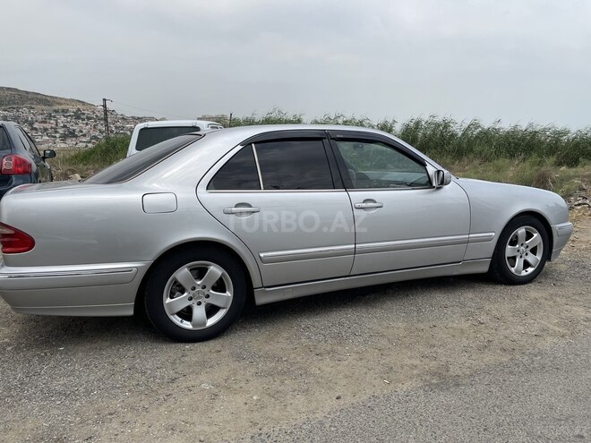 Mercedes E 320 2001, 227,674 km - 3.2 l - Bakı