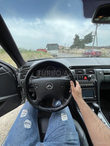 Mercedes E 320 2001, 227,674 km - 3.2 l - Bakı