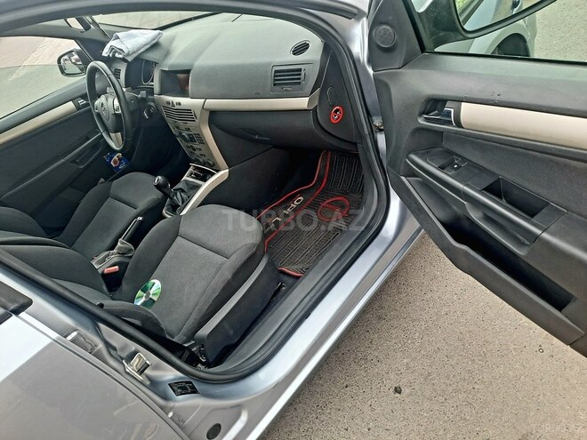 Opel Astra 2007, 163,000 km - 1.6 л - Bakı
