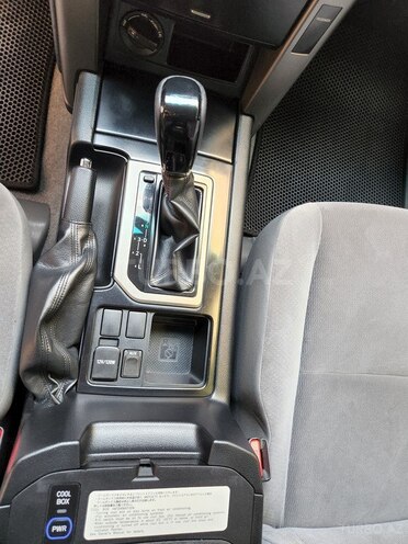 Toyota Prado 2009, 100,000 km - 2.7 л - Bakı