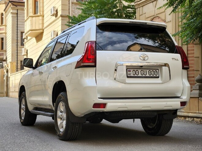 Toyota Prado 2009, 100,000 km - 2.7 л - Bakı