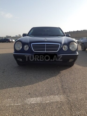 Mercedes E 240 2000, 260,000 km - 2.4 l - Bakı