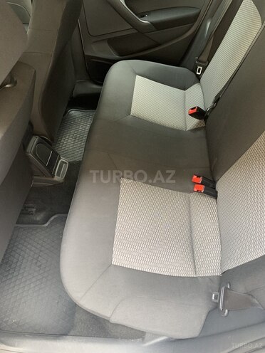 Volkswagen Polo 2013, 128,000 km - 1.4 л - Bakı