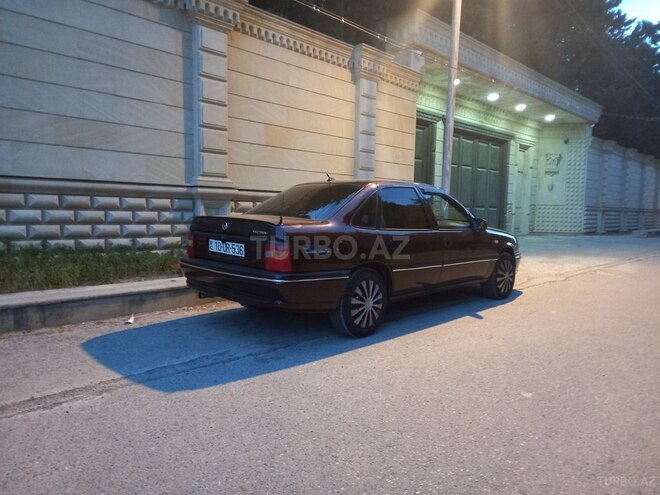 Opel Vectra 1994, 250,000 km - 2.0 l - Bakı