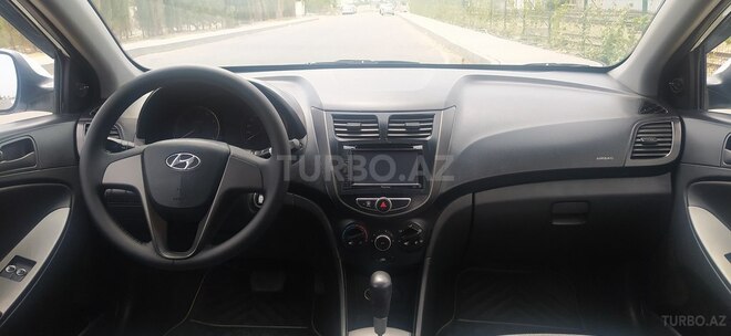 Hyundai Accent 2011, 228,000 km - 1.4 l - Bakı