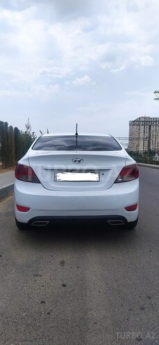 Hyundai Accent 2011, 228,000 km - 1.4 l - Bakı