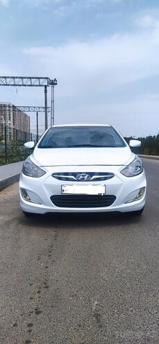 Hyundai Accent 2011, 228,000 km - 1.4 l - Bakı