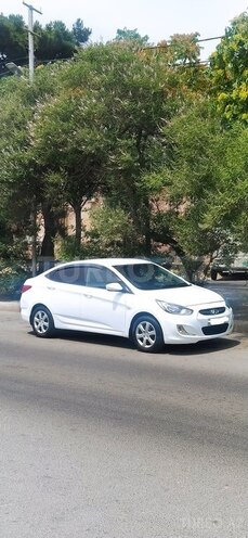 Hyundai Accent 2011, 228,000 km - 1.4 l - Bakı