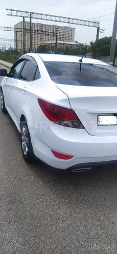 Hyundai Accent 2011, 228,000 km - 1.4 l - Bakı