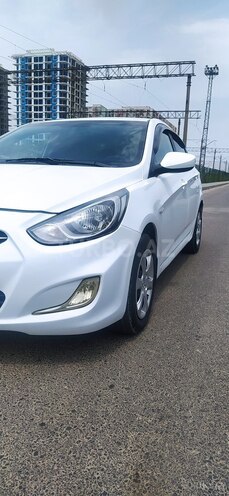 Hyundai Accent 2011, 228,000 km - 1.4 l - Bakı