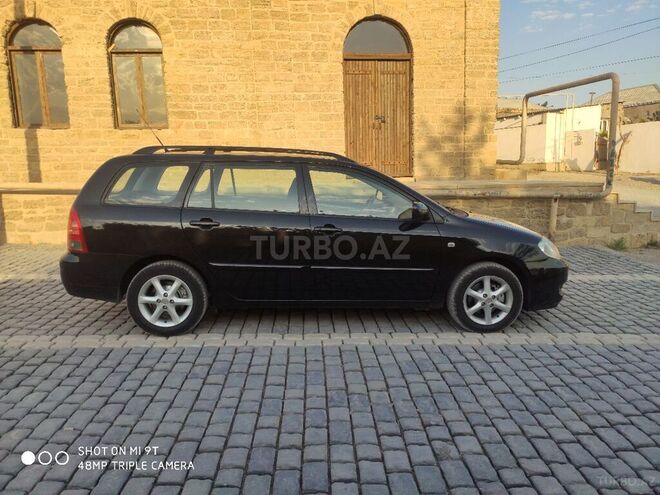 Toyota Corolla 2006, 182,000 km - 1.4 л - Bakı