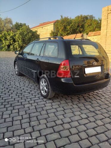 Toyota Corolla 2006, 182,000 km - 1.4 л - Bakı
