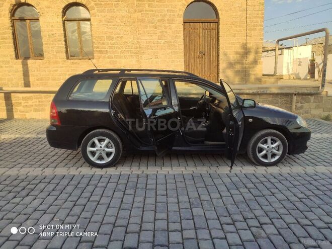 Toyota Corolla 2006, 182,000 km - 1.4 л - Bakı