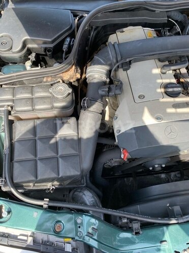 Mercedes C 200 1999, 211,000 km - 2.0 l - Bakı