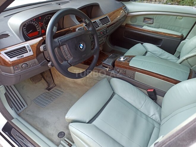 BMW 735 2002, 263,000 km - 3.6 l - Bakı