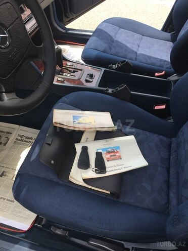 Mercedes C 200 1999, 243,000 km - 2.0 л - Gəncə
