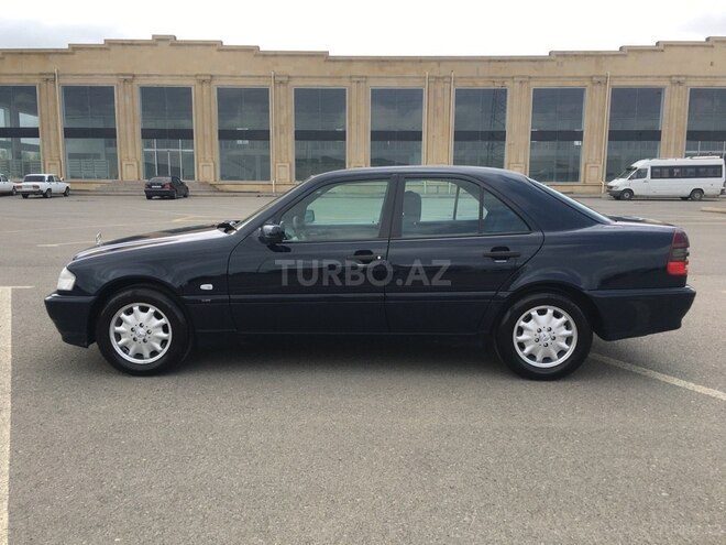 Mercedes C 200 1999, 243,000 km - 2.0 л - Gəncə