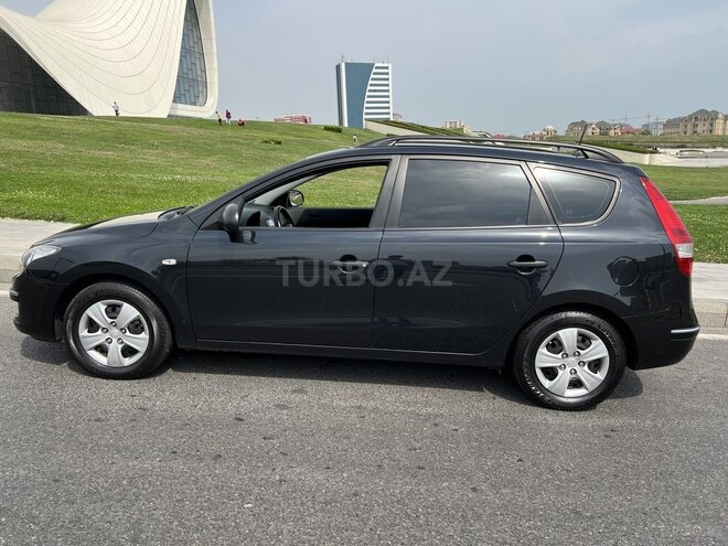 Hyundai i30 2010, 174,000 km - 1.4 l - Bakı