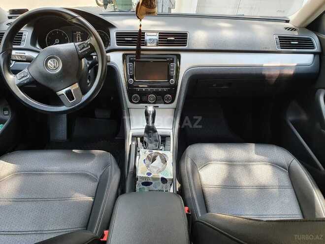 Volkswagen Passat 2013, 160,000 km - 2.5 l - Bakı